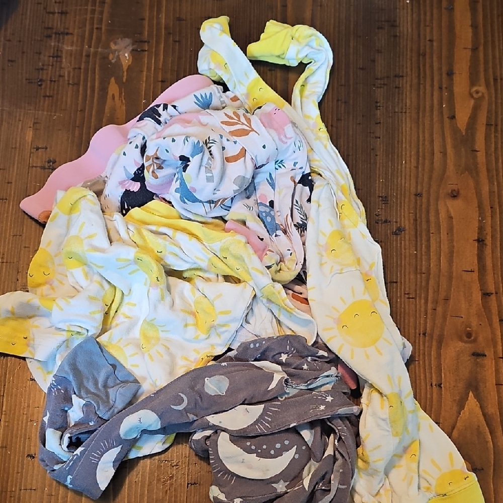 Little Sleepies Pjs (For Fabric Scraps Only!!)